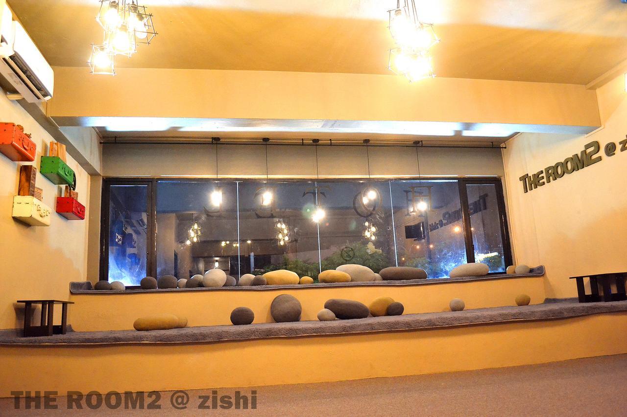 The Room2 @ Zishi Кота Бару Екстериор снимка
